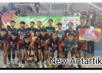 New Antartika Juara I Ramadhan Cup Bola Voli KU 2010 Kabupaten Bekasi