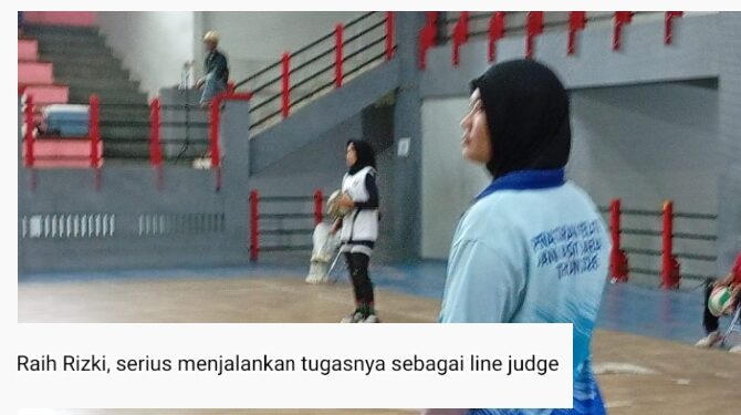 Menambah Jam Terbang, Mengejar Mimpi di Lapangan Voli