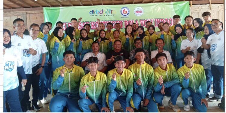 Juara Bertahan Bidik Prestasi Gemilang, Atlet Voli Kabupaten Bekasi Dilepas Menuju Popwilda Jabar 2026
